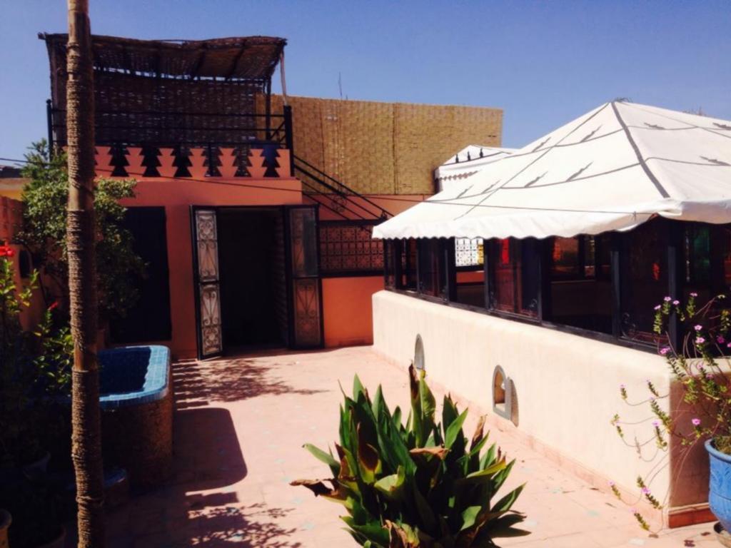 Riad Araba Felice Marrakesh Bagian luar foto