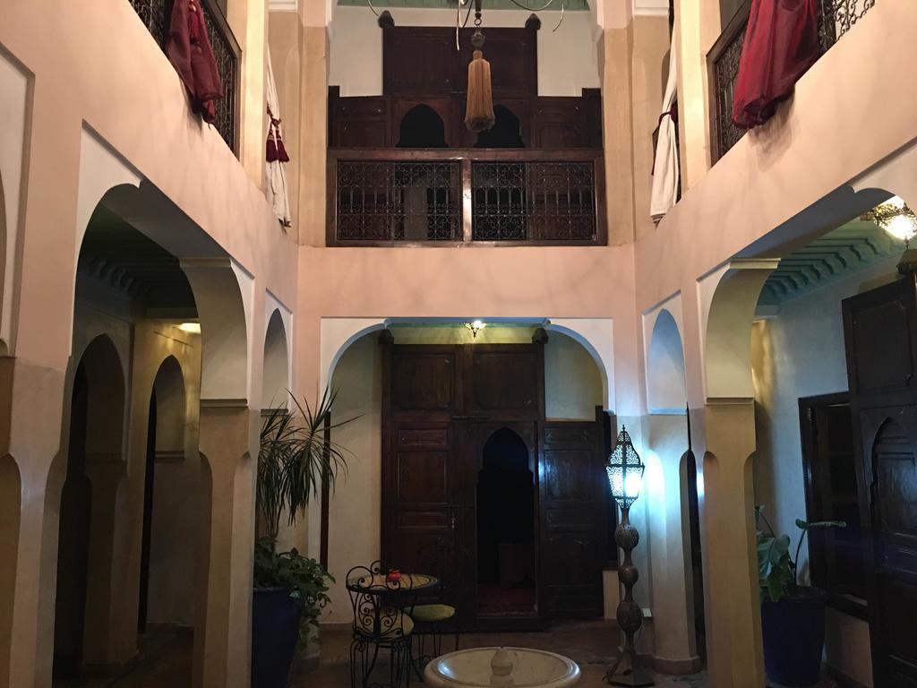 Riad Araba Felice Marrakesh Bagian luar foto