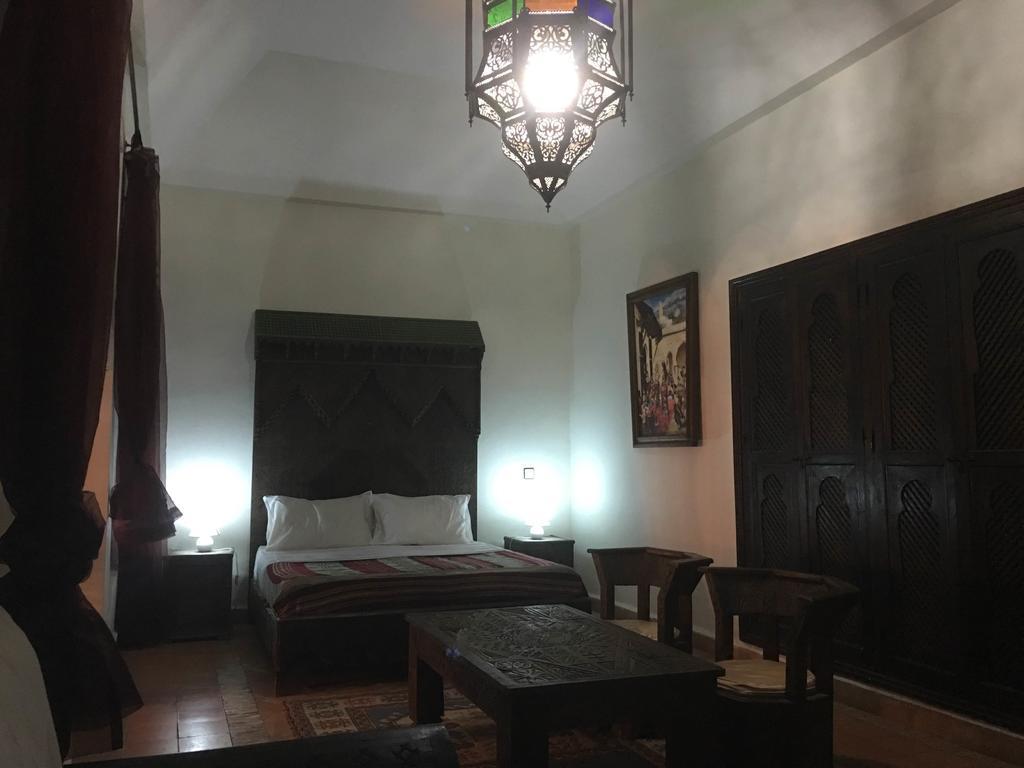 Riad Araba Felice Marrakesh Bagian luar foto